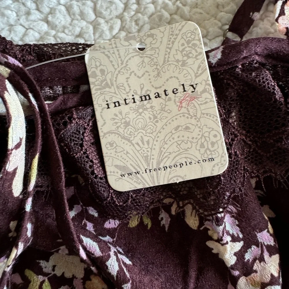 Intimately by Free People Chocolate Merlot Combo Ruffled  Thong Bodysuit Size M - Picture 7 of 13